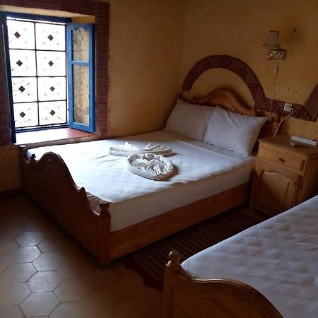 Les Pyramides Hotel Merzouga Esterno foto