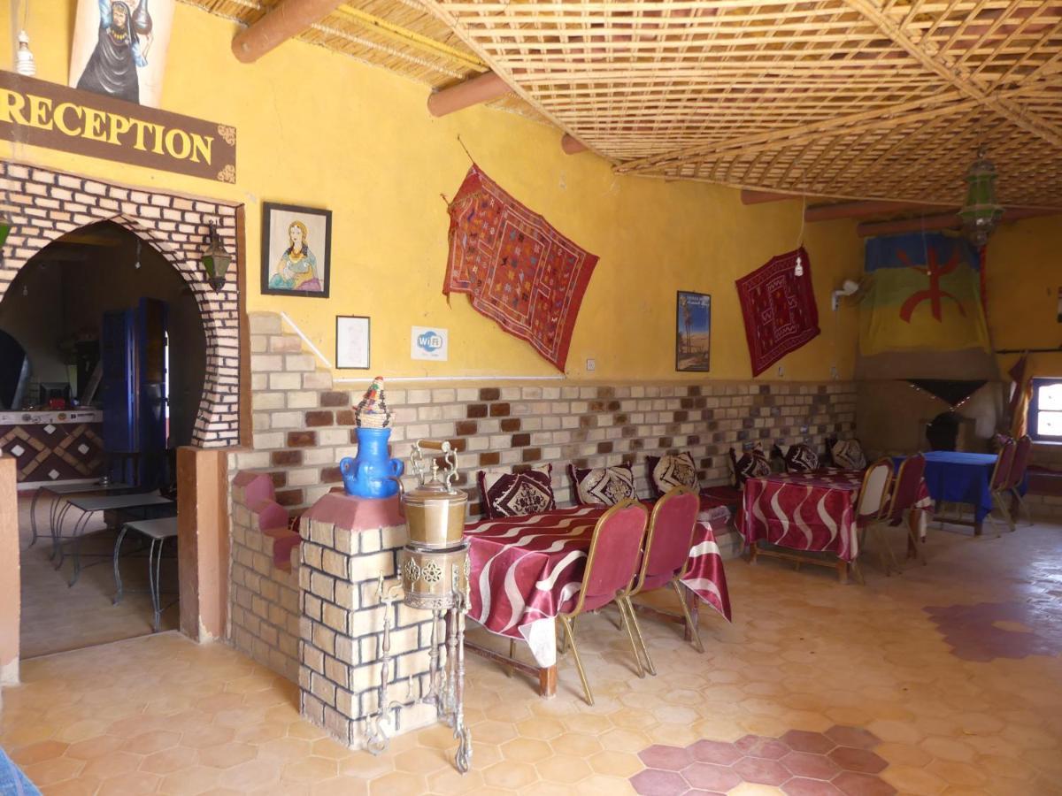 Les Pyramides Hotel Merzouga Esterno foto