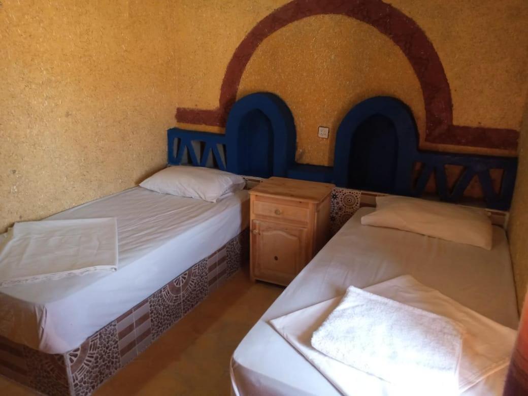 Les Pyramides Hotel Merzouga Esterno foto